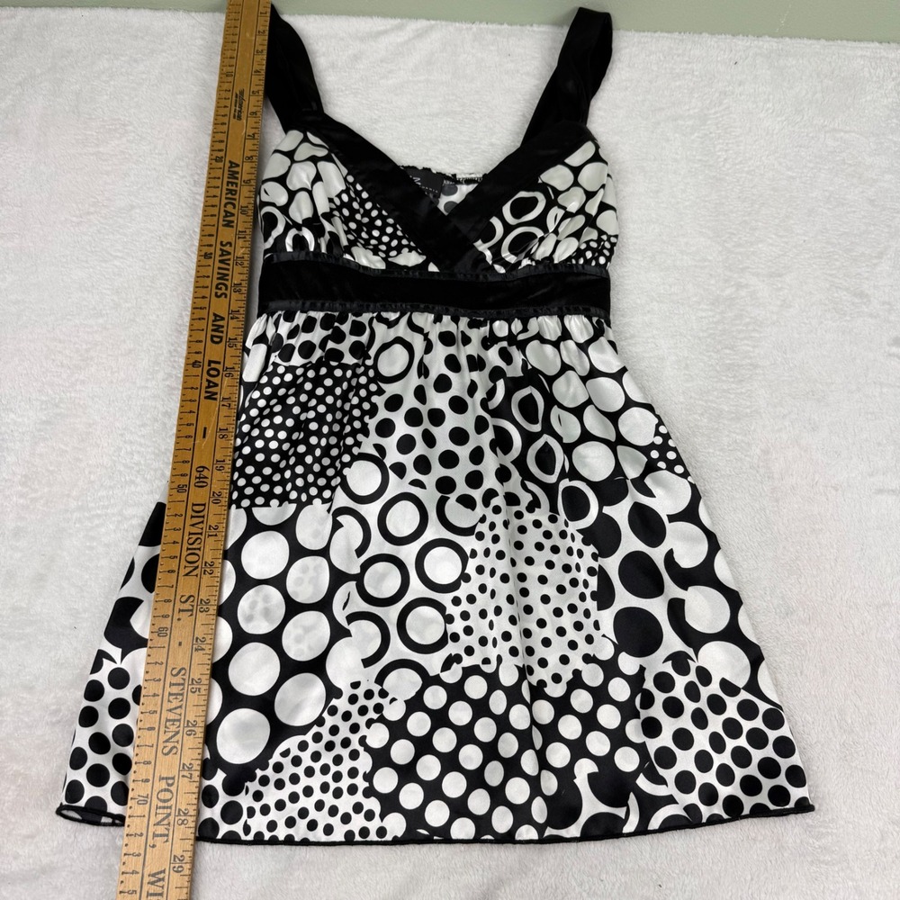 iZ‎ Byer Y2K California Polka Dot Empire Waist Satin Tie Top Black White Large - Picture 10 of 11